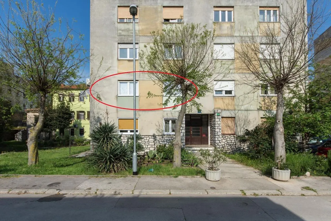 Apartment Retiro Pula